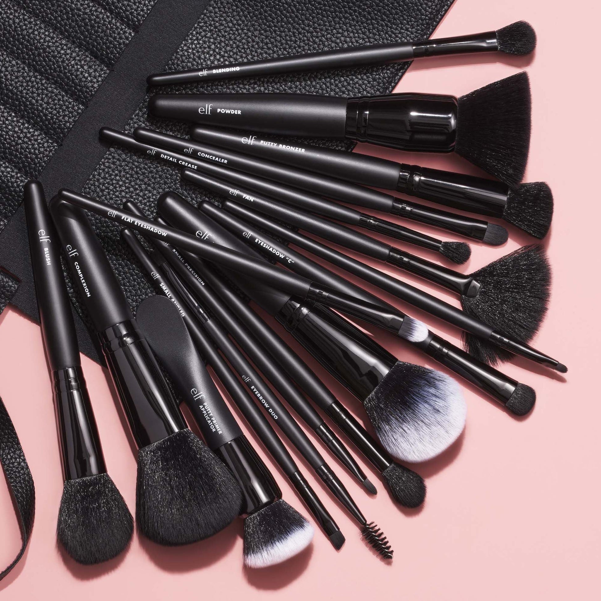 17-piece-ultimate-makeup-brush-set-and-travel-roll-y4 042423_UltBrushSet_V1_Main-2_IGF.jpg