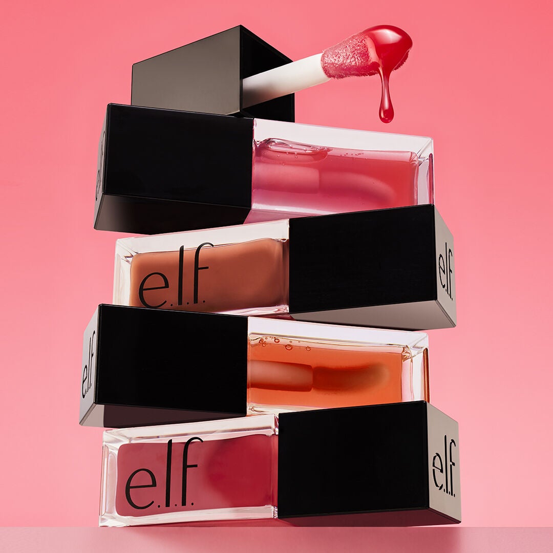 glow-reviver-lip-oil-k6 053023_SL_GlowRev_Fam_FOCUSSTACK-2RGB_IGF_a02f77a9-bf07-4a60-8c73-7b207cf9f12d.jpg