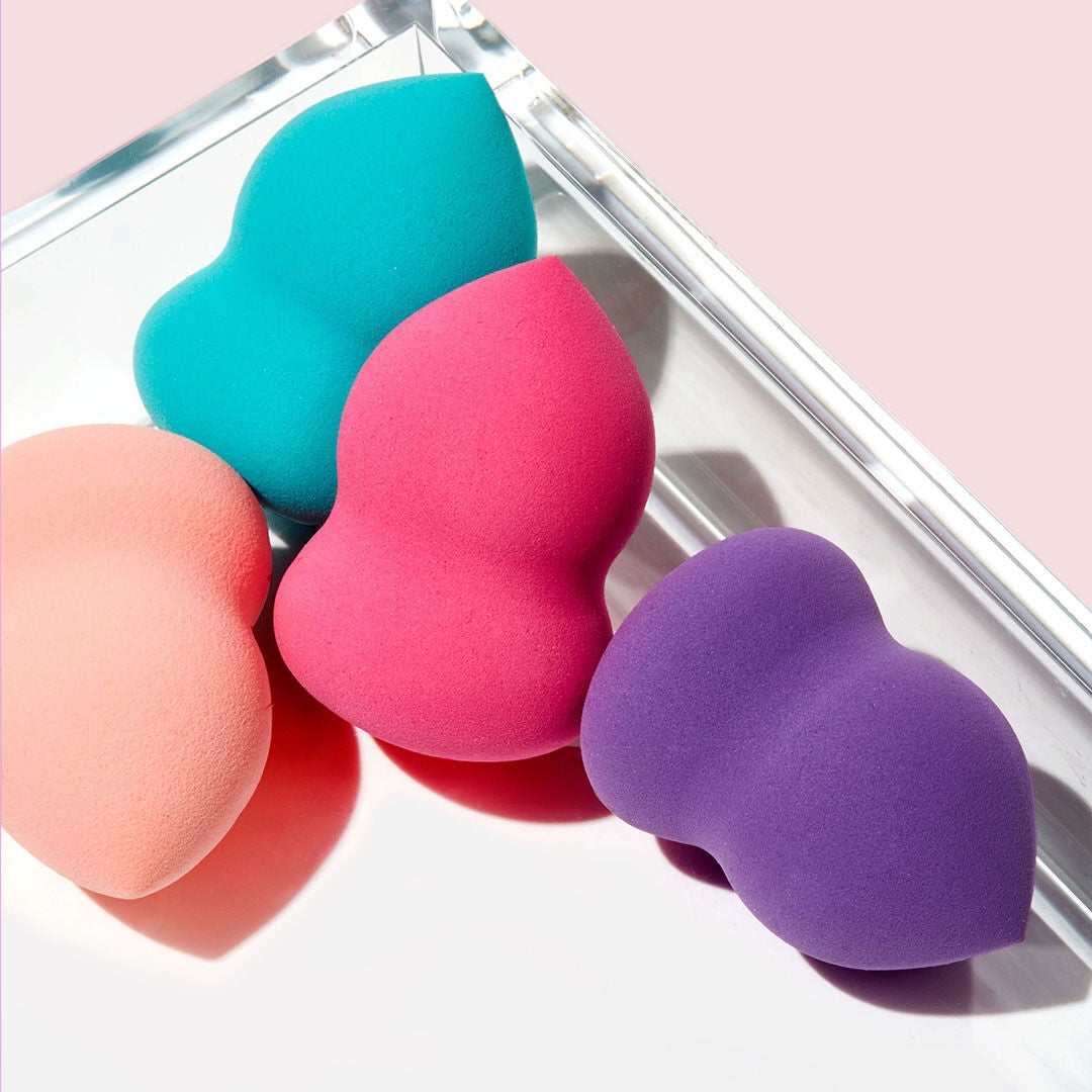 blending-sponge-peach-k2 0619_SocialIGF_Sponges4.jpg