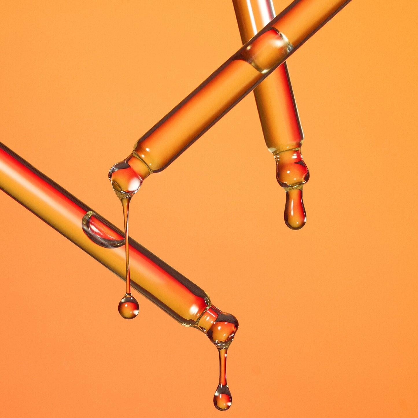 bright-icon-vitamin-c-e-ferulic-serum-b0 101424_SKIN_SL_VitC_Dropper_062_FOCUS_STACK_358_w3QC_IGF_3e3ab094-92b5-4b2c-b61d-f70351355bb3.jpg