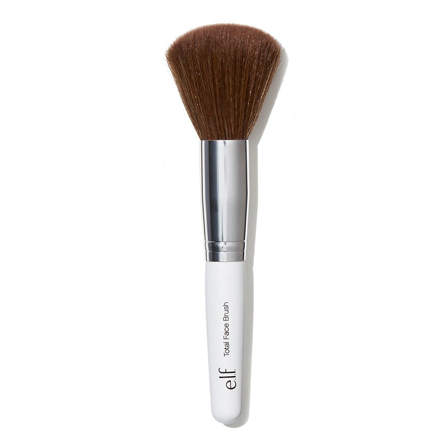 total-face-brush-l9 24112_TotalFaceBrush_whitewebA.jpg