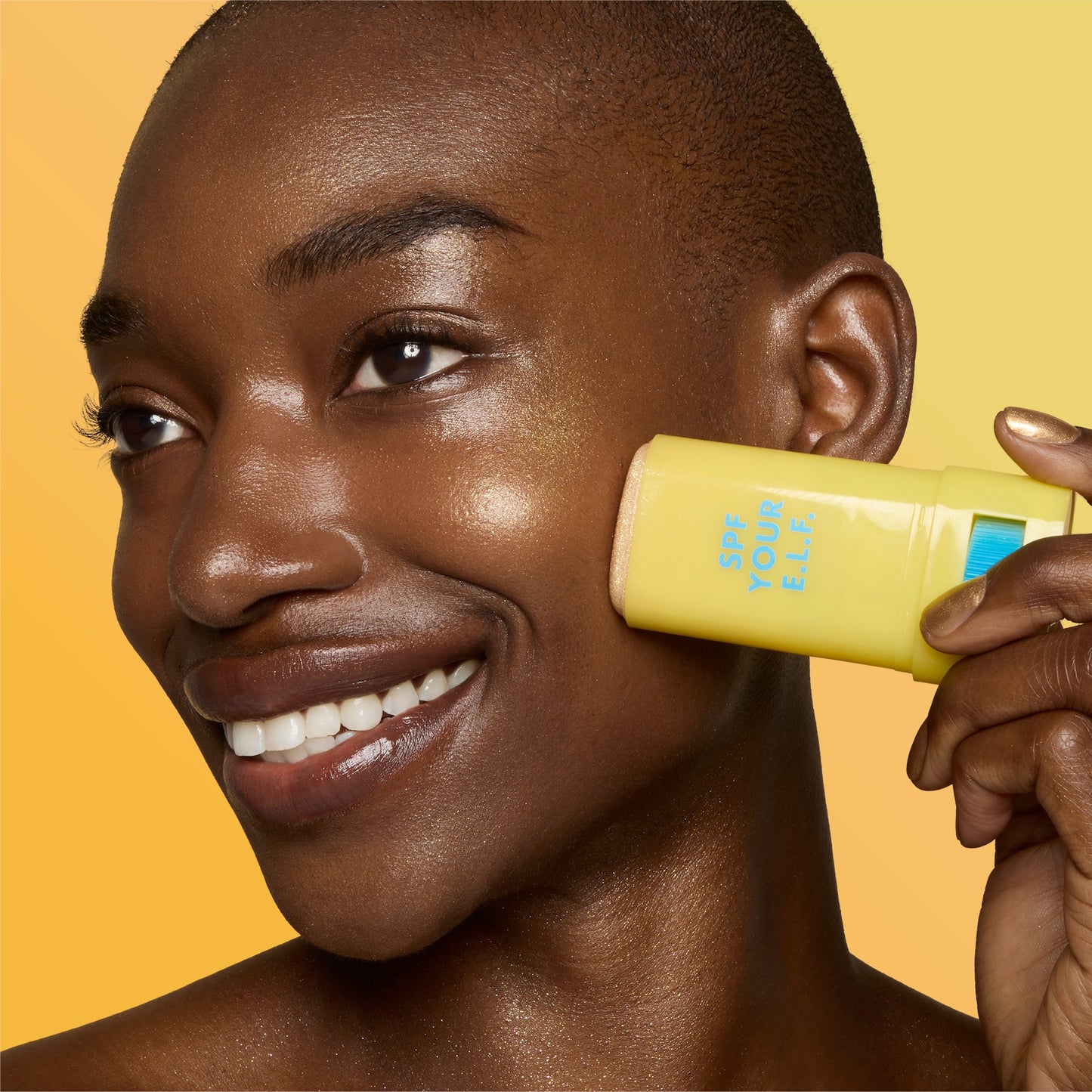 suntouchable-invisi-stick-spf-50-glitz-n8 57109_SUNTOUCHABLES_INVISI_STICK_IYANNA_0124_V4.jpg