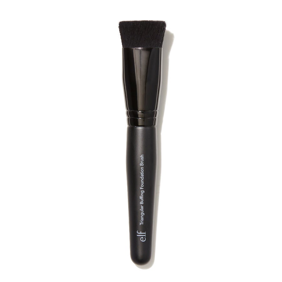 triangular-buffing-foundation-brush-m8 85106_a_TriangularBuffingFoundationBrushwebA.jpg