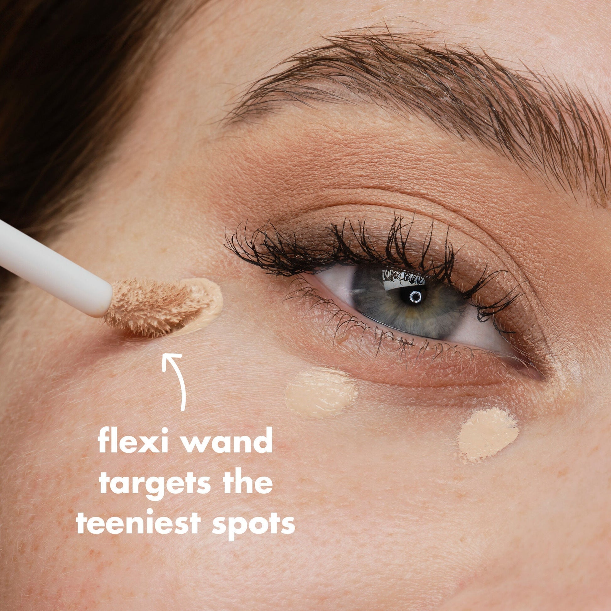 soft-glam-satin-concealer-r0 SP26_EDUCATION_SOFTGLAM_CONCEALER_APPLICATOR_bd5671e5-6b17-451a-b06e-2a5ddadba8cf.jpg