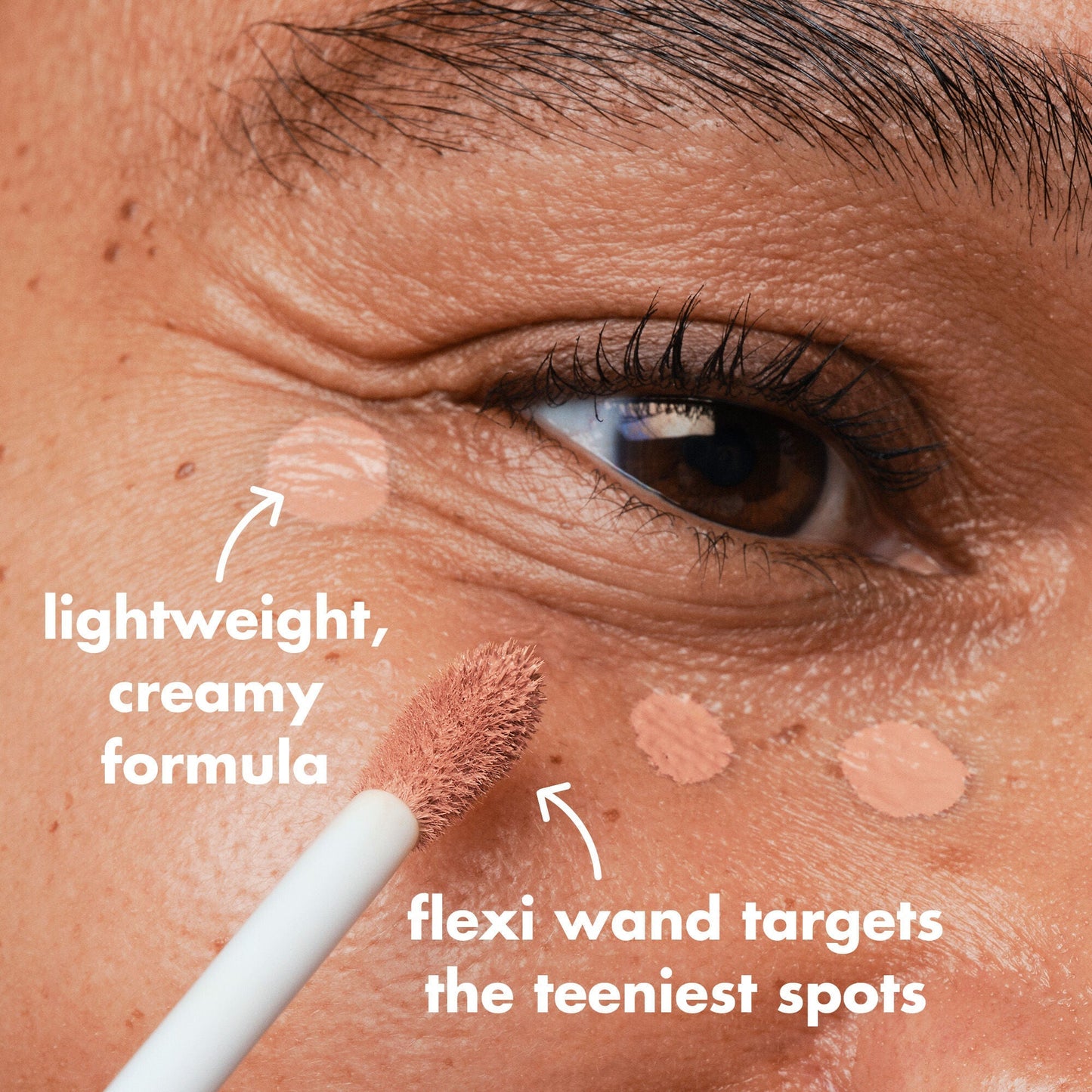 soft-glam-brightening-corrector-p4 SP26_EDUCATION_SOFTGLAM_CORRECTOR_PRODUCT_APPLICATOR_9d0c9a80-9c96-43f6-bf25-6f7155a8e3dd.jpg